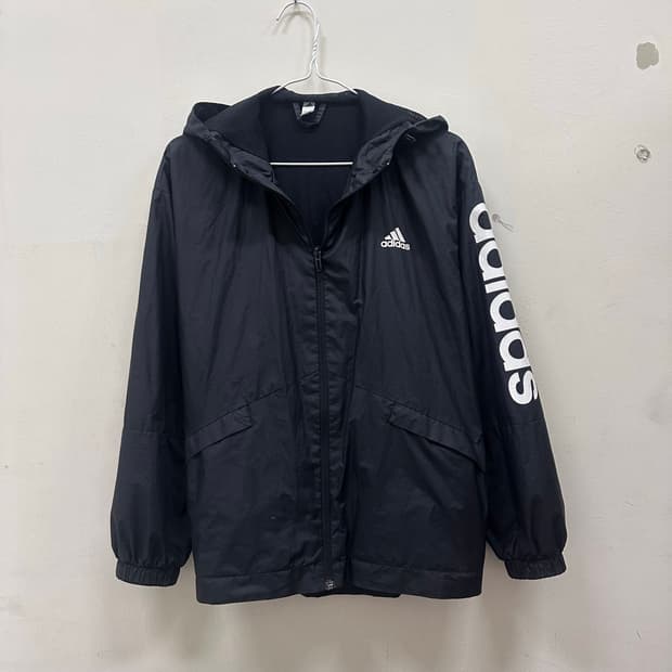 아디다스 블랙 바람막이