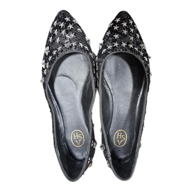 37) Ash 스터드 플랫슈즈