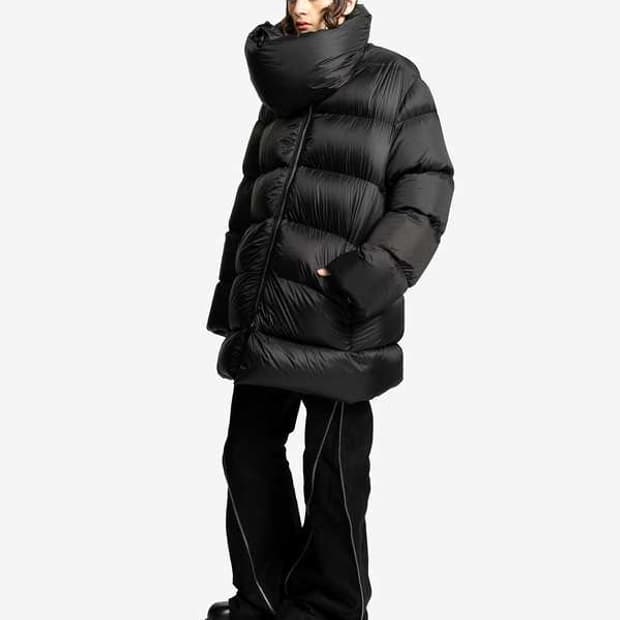 릭오웬스 퍼넬 넥 패딩 48 SIZE