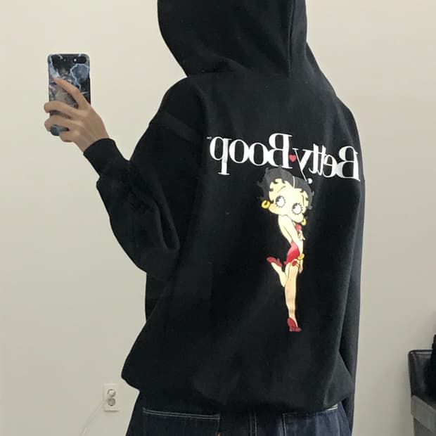 베티붑 블랙 후드티