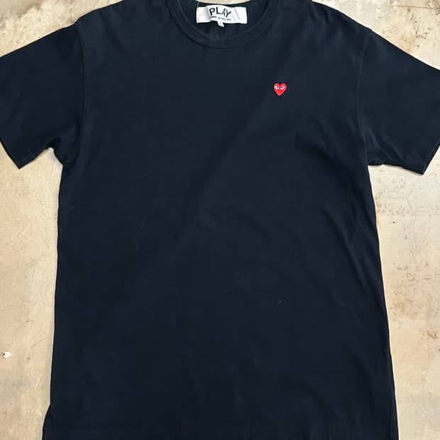 🫶🏻꼼데가르송 블랙 반팔티🫶🏻