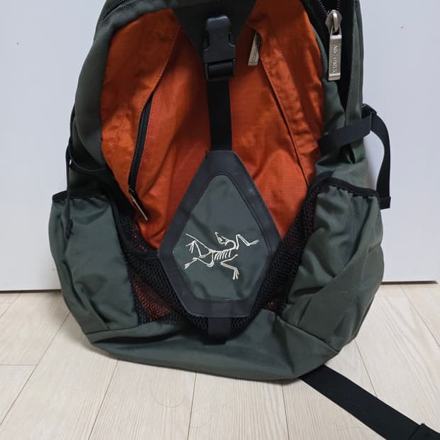 아크테릭스 와이어 백팩