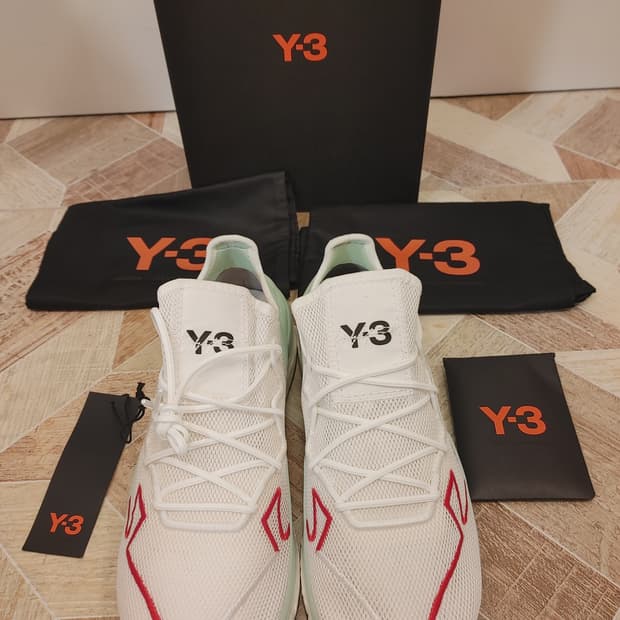 Y-3 아디제로 런너