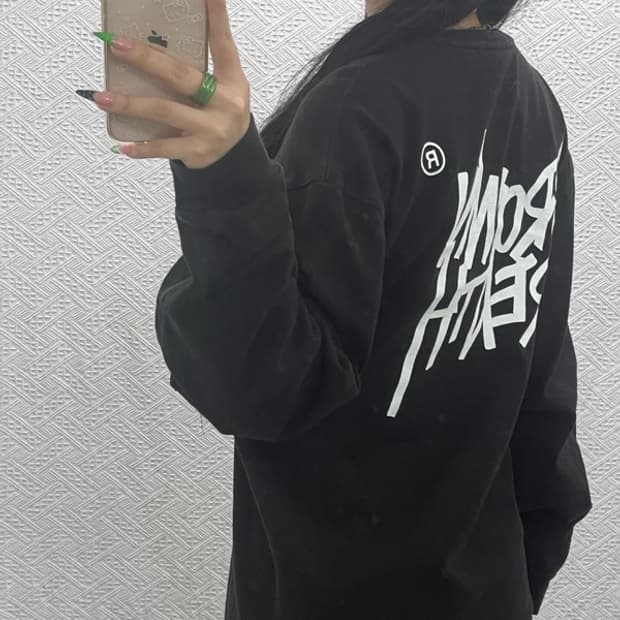 브라운브레스 스트릿 빈티지 빅로고 롱슬리브 L C08909