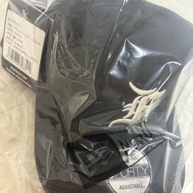 뉴에라 피오갓 미개봉 볼캡판매