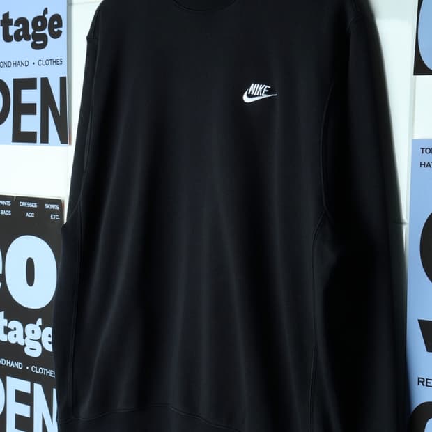(XL-2XL) 나이키 맨투맨 티셔츠 블랙 스몰로고 스트릿-H31097