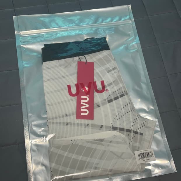 UVU 타이즈