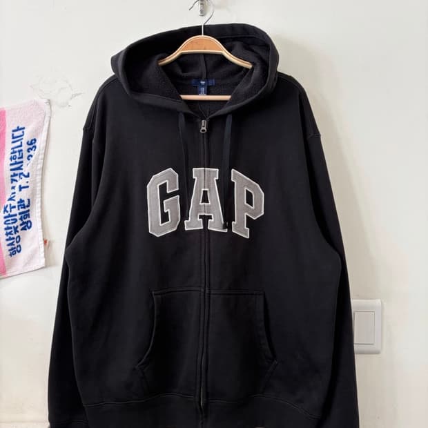 갭 후드집업