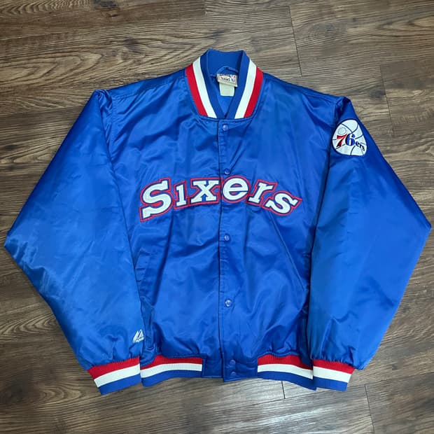 마제스틱 필라델피아 세븐티식서스 사틴 자켓