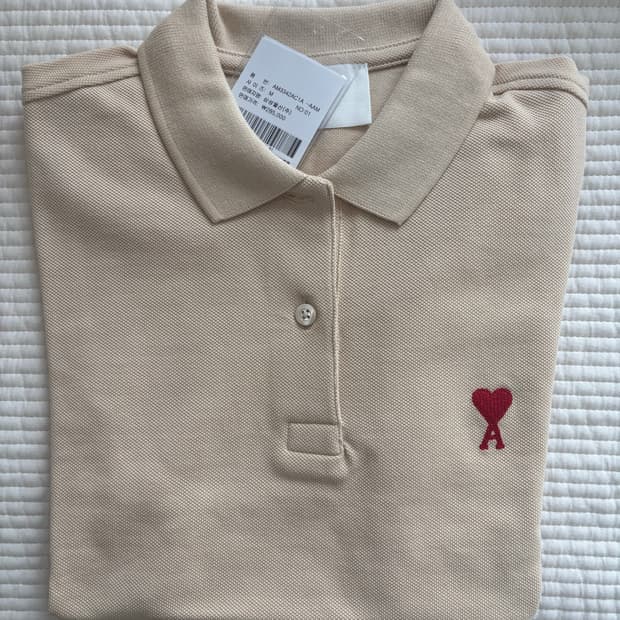 일괄M새상품)아미 스몰 하트로고 폴로 셔츠 라이트 베이지/브라운