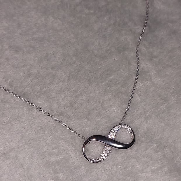 갸루 큐빅 펜던트 목걸이