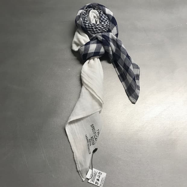 ZUCCA 주카 스카프