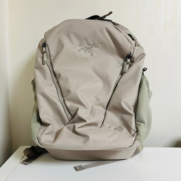 아크테릭스 맨티스26 백팩 베이지