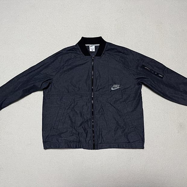 나이키 리바이벌 우븐 봄버 남성용 105사이즈