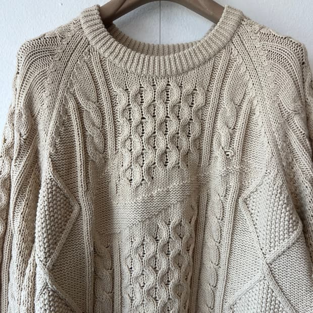 나이키 남여공용 아이보리베이지 라운드니트 케이블니트