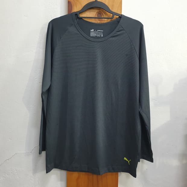 푸마 긴팔 라운드 러닝티(100)