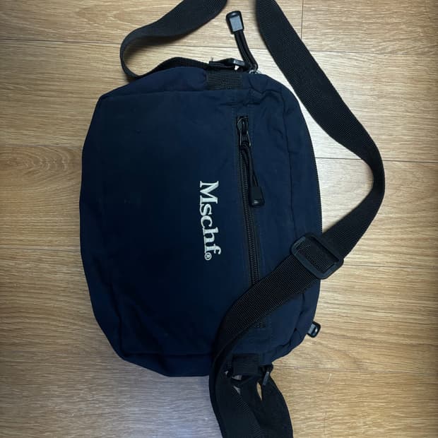 미스치프 나일론 가방
