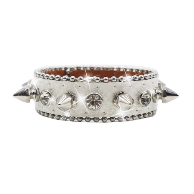 Y2k 갸루필찌 white & silver button bracelet