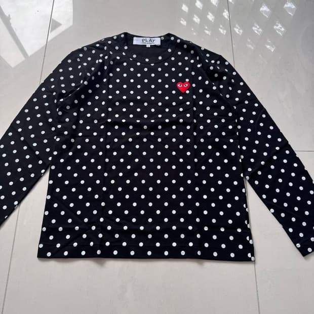 DOT HEART TEE 도트 하트 티셔츠
