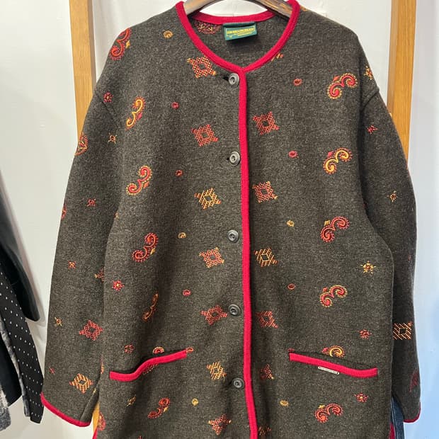 가이거 오스트리아 울 자켓 브라운 패턴