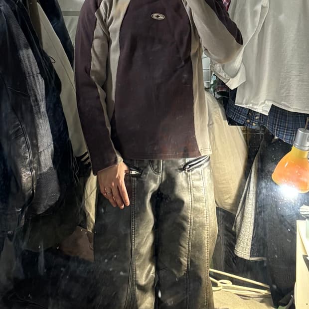 아이필러키 커브드 라인 니트 M