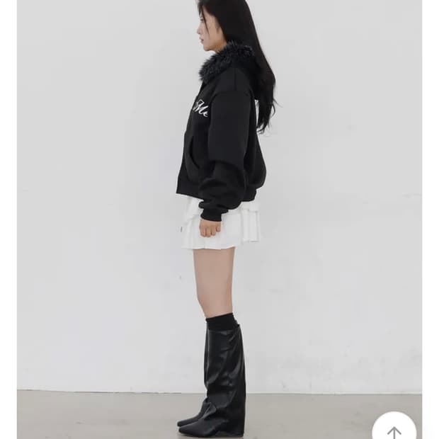 블랙 레더 폴딩 부츠