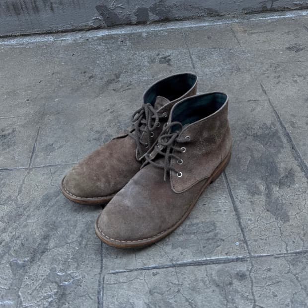 꼼데가르송 옴므 크레페 솔 스웨이드 4홀 부츠