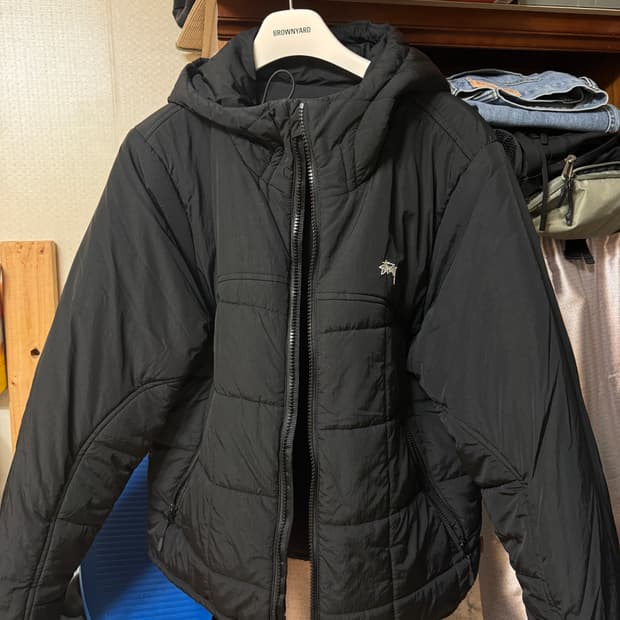 스투시 프리마로프트 패딩 M