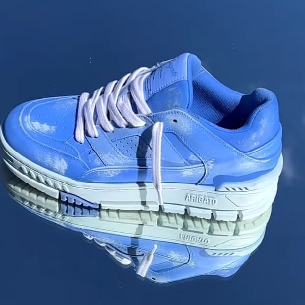 악셀 아리가토 스니커즈