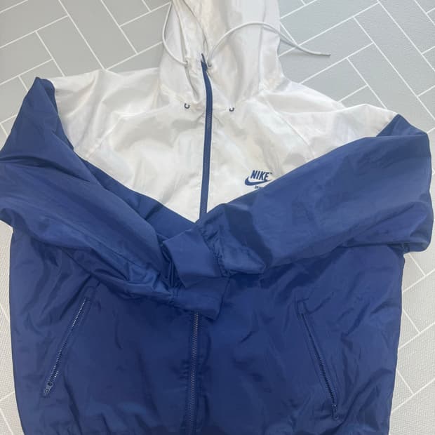 나이키 바람막이
