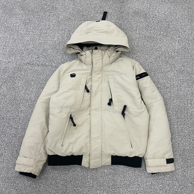 네셔널지오그래픽 숏패딩 0102HS1