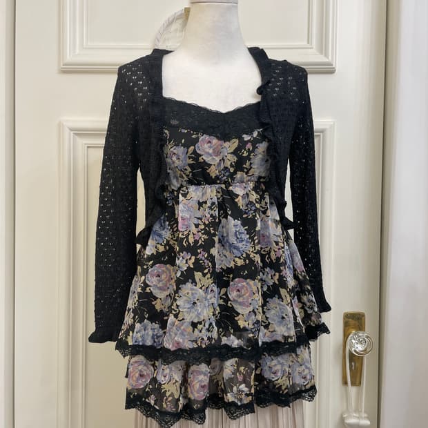 black crochet crop cardigan&flower lace 