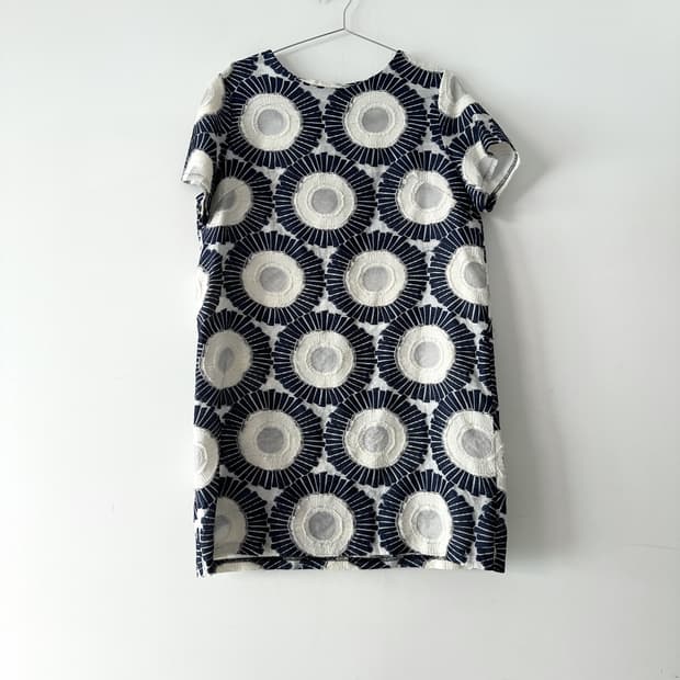 Ring pattern light top & ops