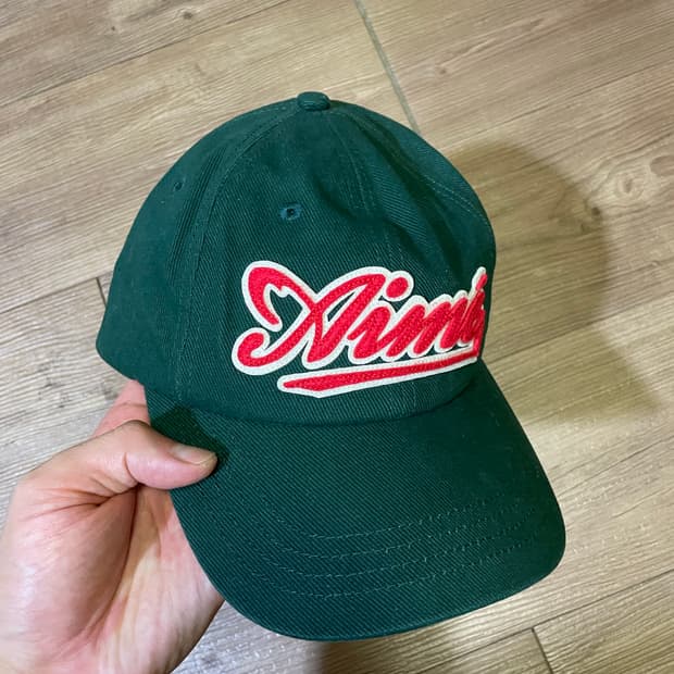 에임레온도르 볼캡