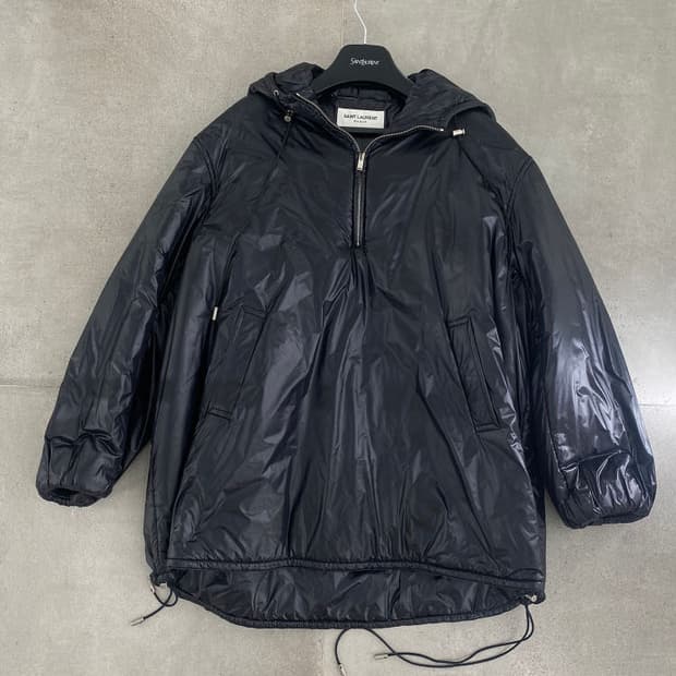 생로랑 겸용아노락패딩 