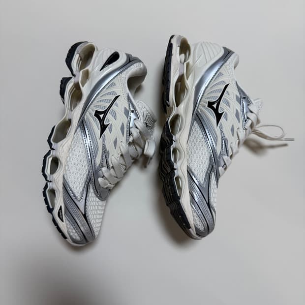 미즈노 웨이브 프로페시 LS