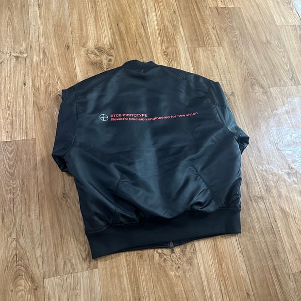 Etce 팀 봄버 자켓 (m)