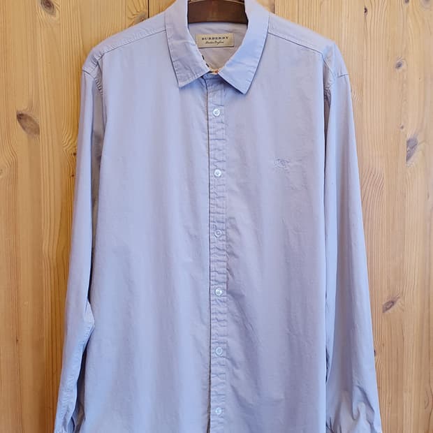 100.버버리 스판셔츠 