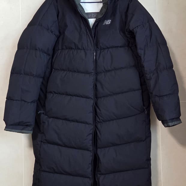 뉴발란스 리버시블 구스다운 경량 롱패딩 L (100사이즈) 택포