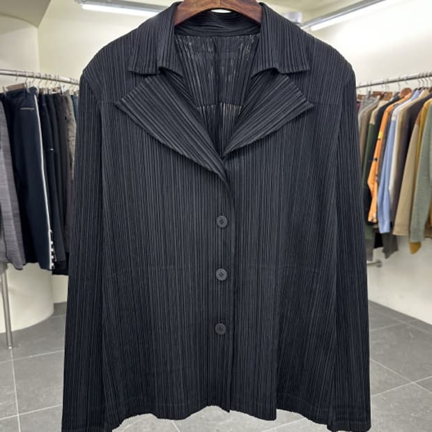 PLEATS PLEASE (L)