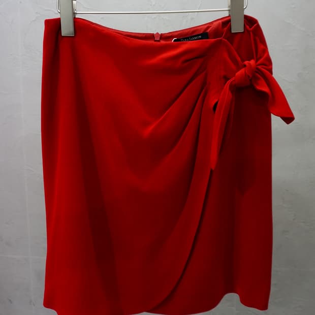 Tara Jarmon Paris Red Skirt