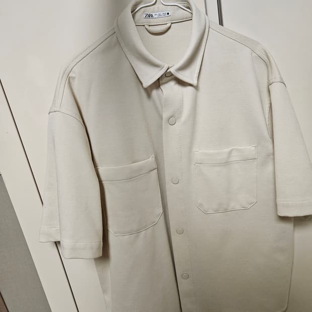 자라 반팔 셔츠