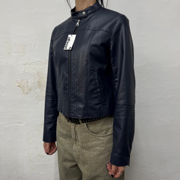 Oriens by 저널스탠다드 다크블루컬러 비건 레더 쇼트 라이더스 자켓