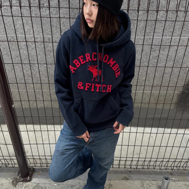 아베크롬비 네이비 후드티