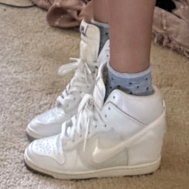 나이키 덩크 스카이 하이 히든웨지 235