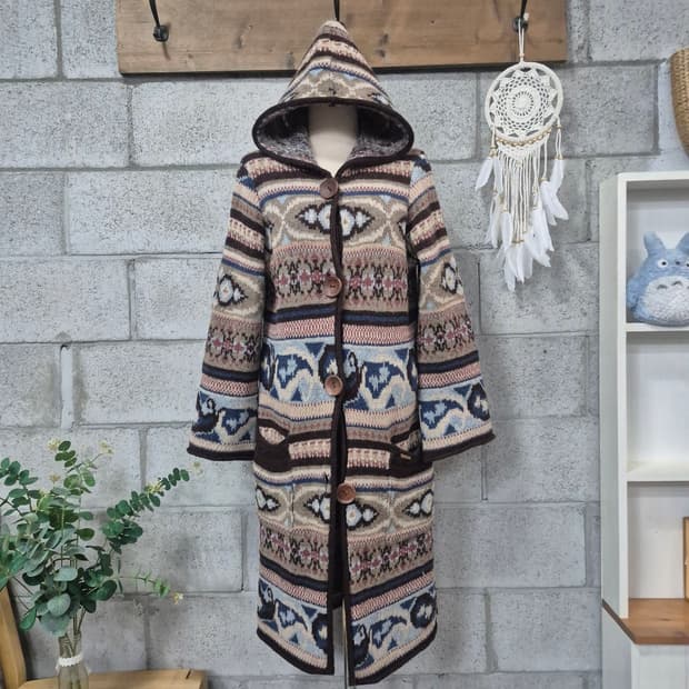 썰스데이아일랜드  에스닉 롱후드가디건