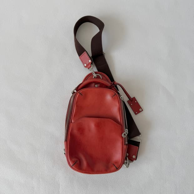 에르고포크(HERGOPOCH) 레더 슬링백(JAPAN)