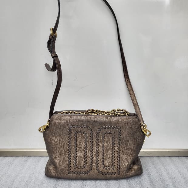 닥스 정품  숄더백 브론즈 18x28x12cm