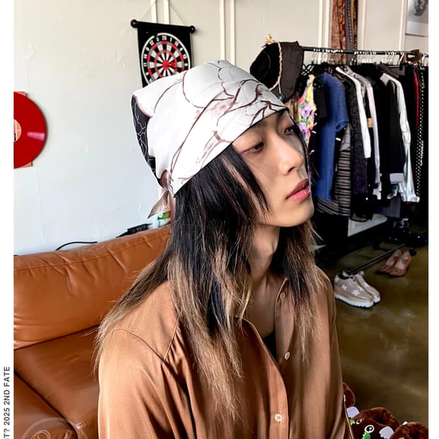 JPN Vintage Oriental Floral Print Scarf