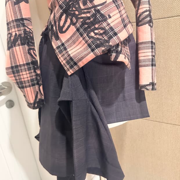 비비안웨스트우드 레드라벨 비대칭드레이핑 스커트 이탈리아산